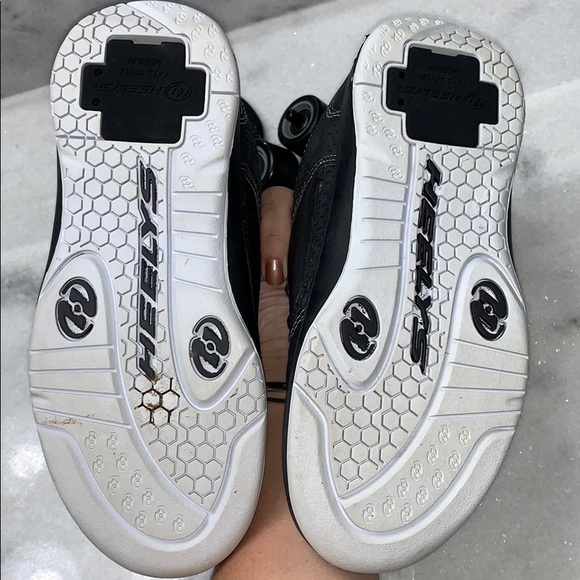 Heelys Double Threat 7605 black/ white sz 5 - Picture 3 of 5